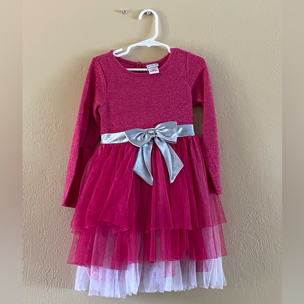 Size 6 pretty girls dress casual worn once for pictures